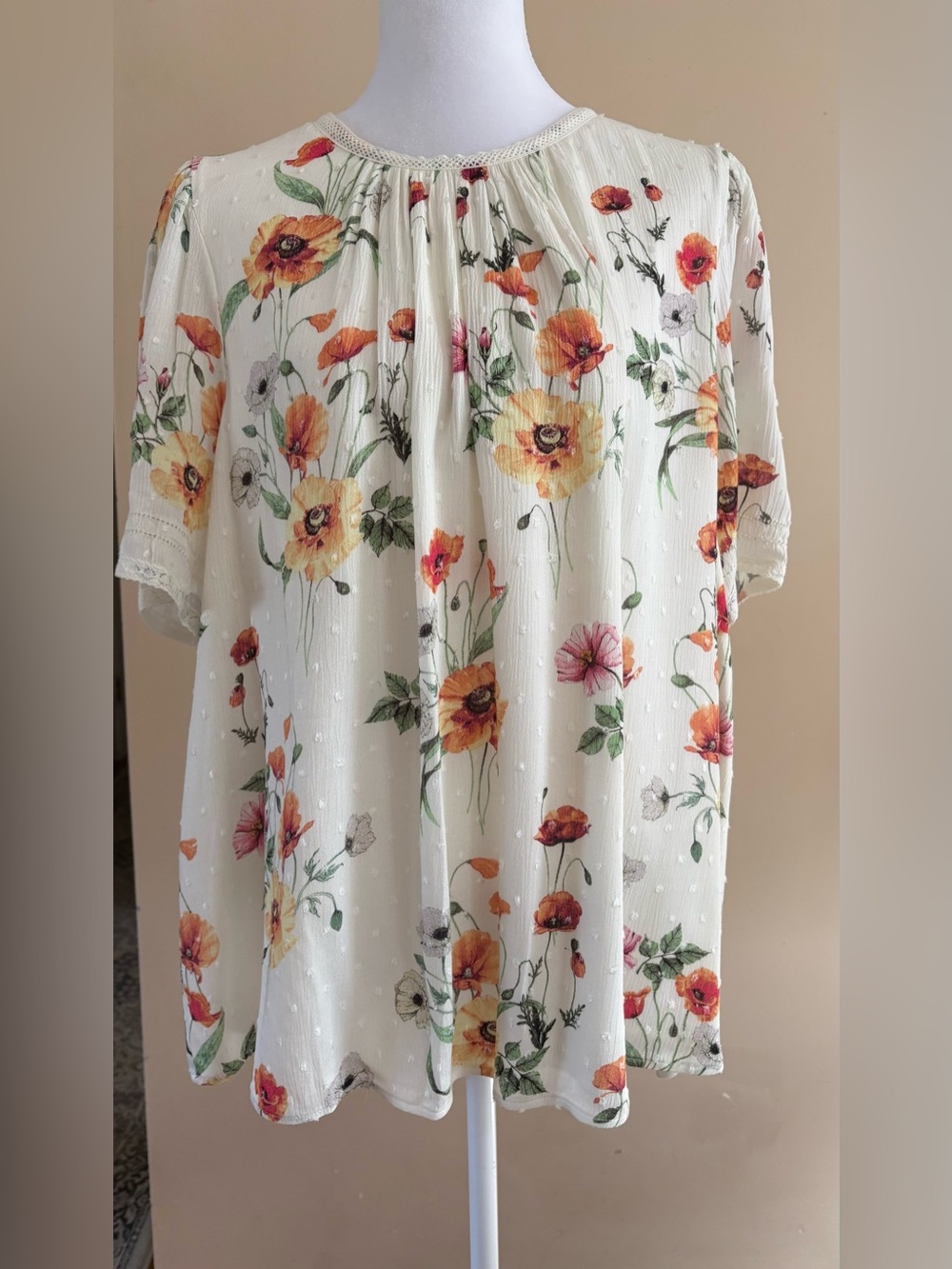 Daniel Rainn Cream Floral Short Sleeve Peasant Blouse